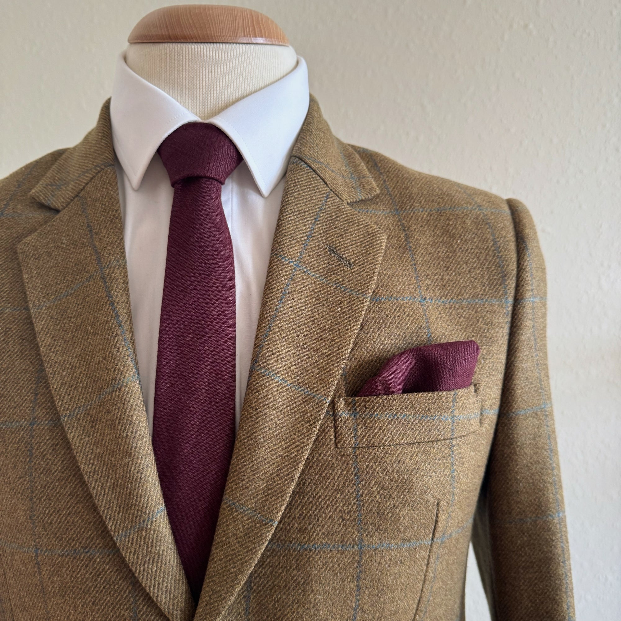 Burgundy Tie in Irish Linen