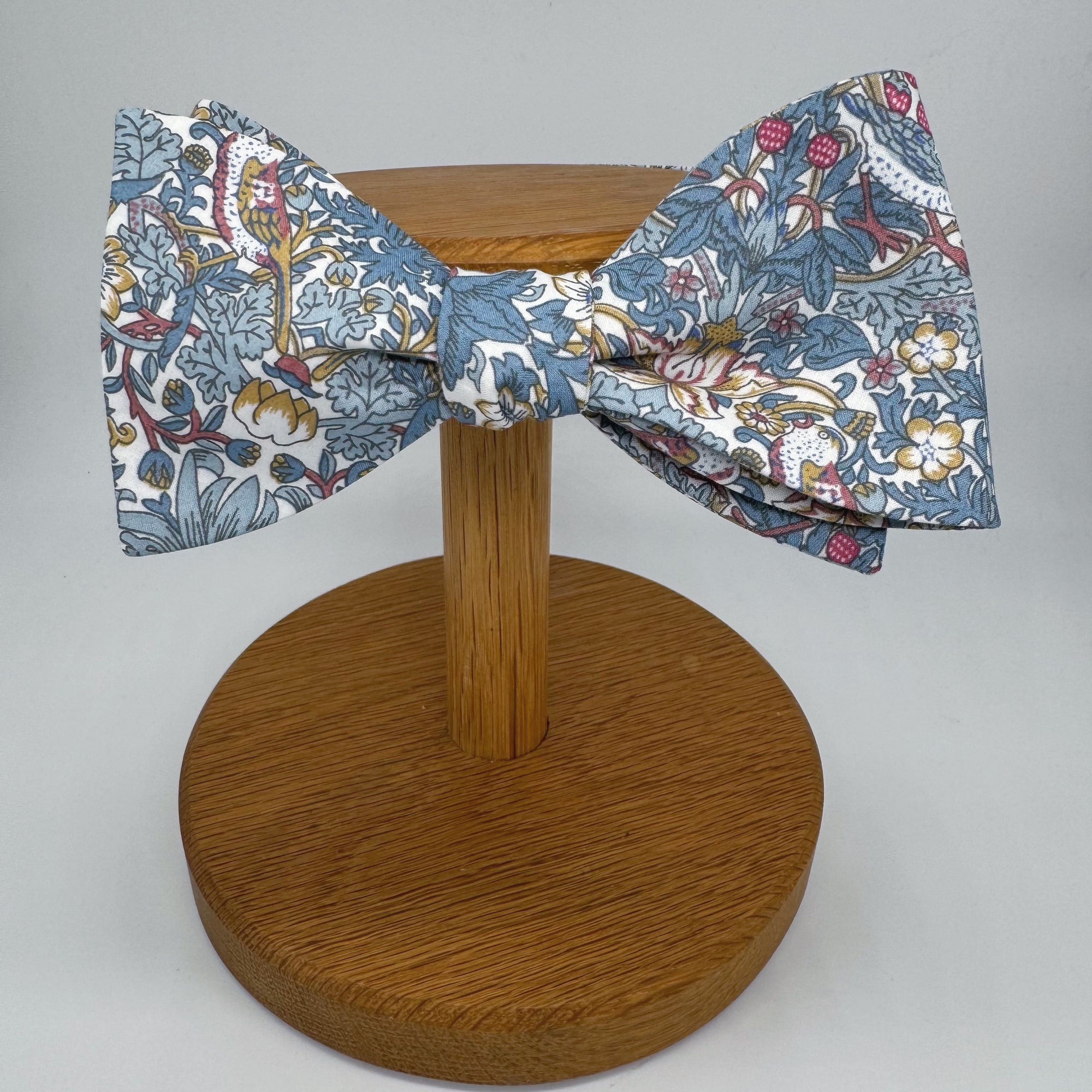 Liberty of London Bow Tie in Blue Bird Motif